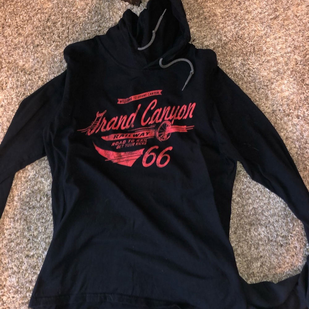 Women’s Grand Canyon hoodie thinner size medium